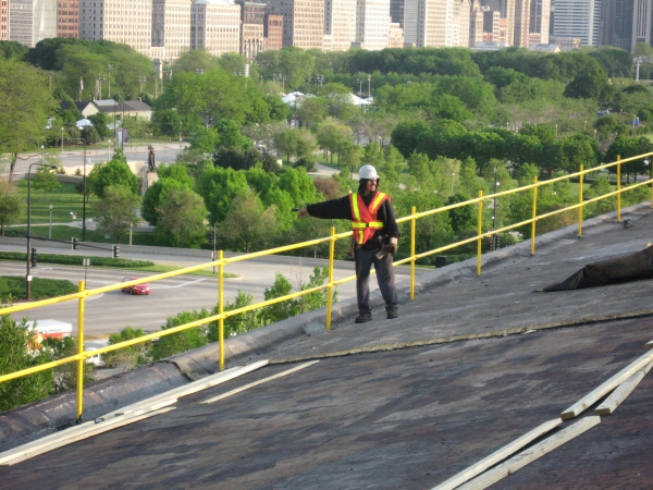 Milwaukee Construction Site Fall Protection